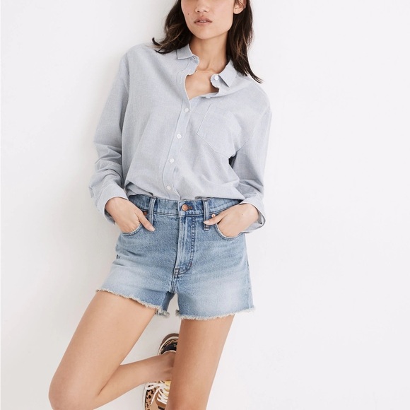 Madewell The Perfect Jean Short in Balsam Wash: TENCEL™ Denim Edition 25 - Picture 3 of 7